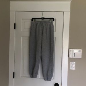 Brandy Melville Rosa sweatpants